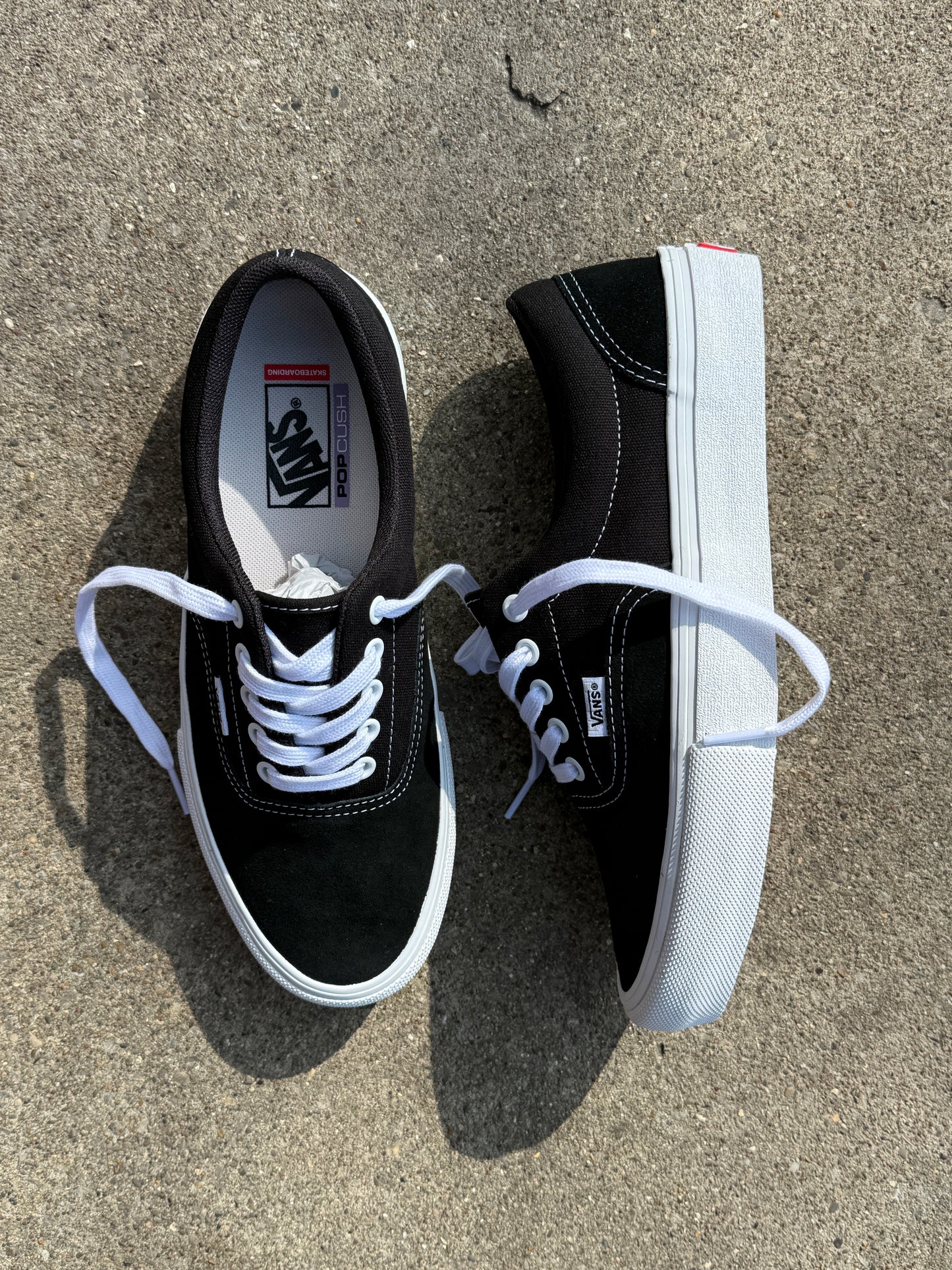 Skate Era (Black/White)