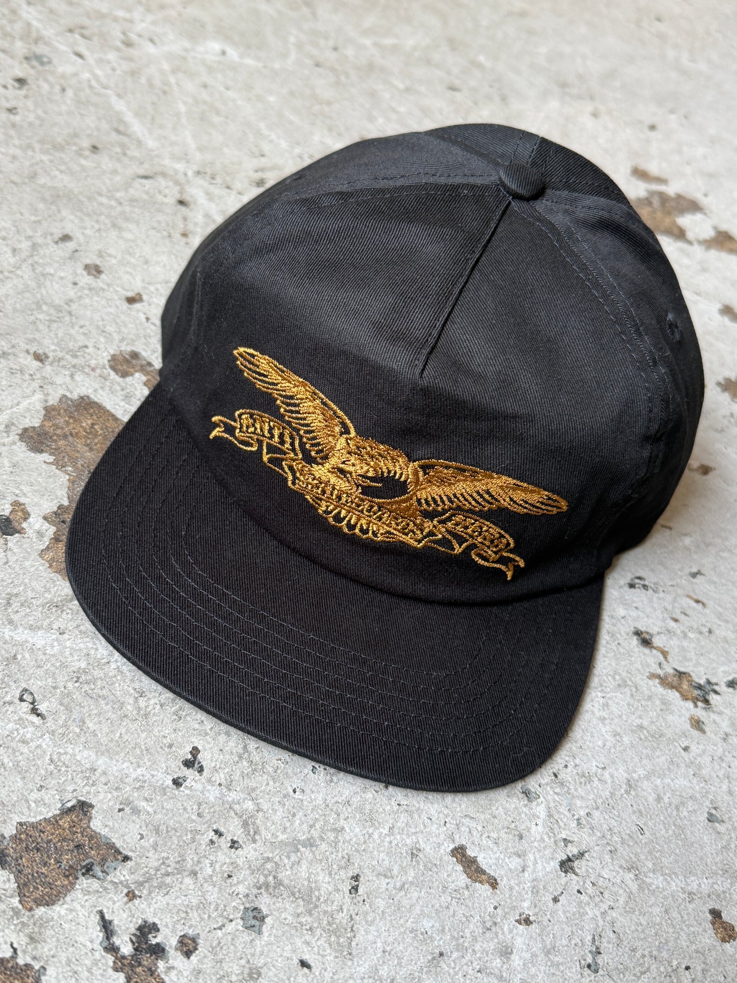 Basic Eagle Snapback
