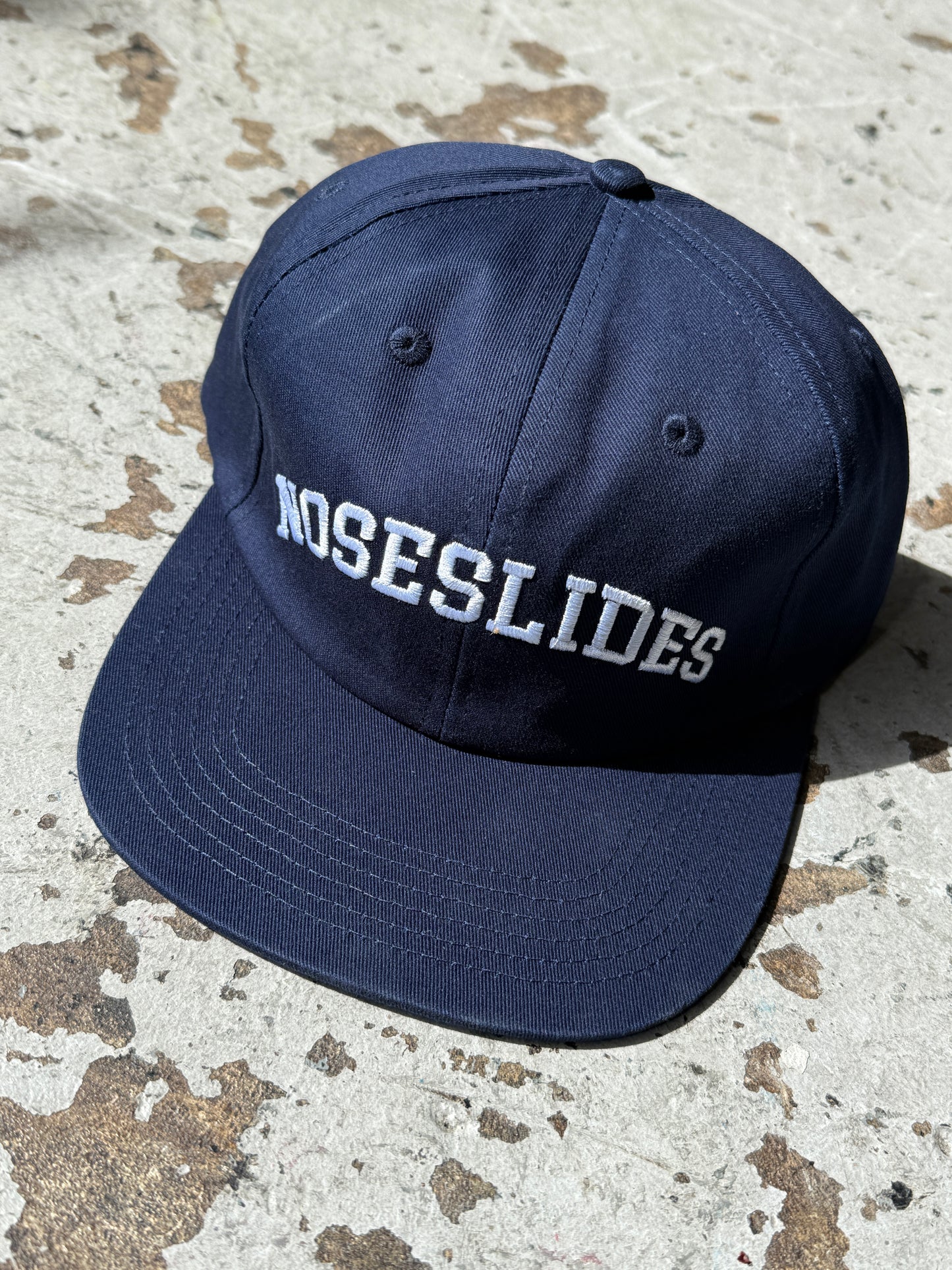 Noseslides Cap