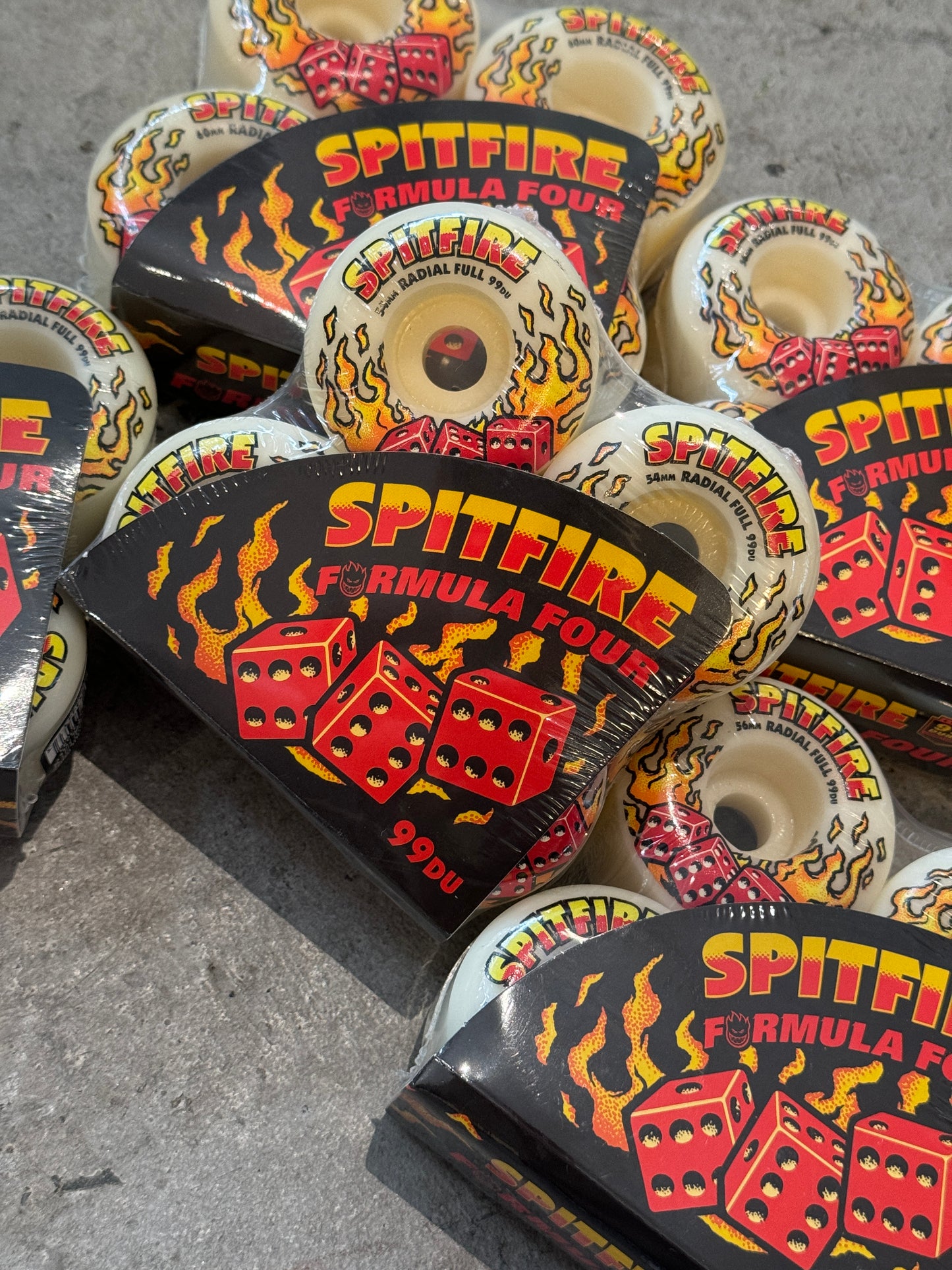 Hot Hand Radial Full F4