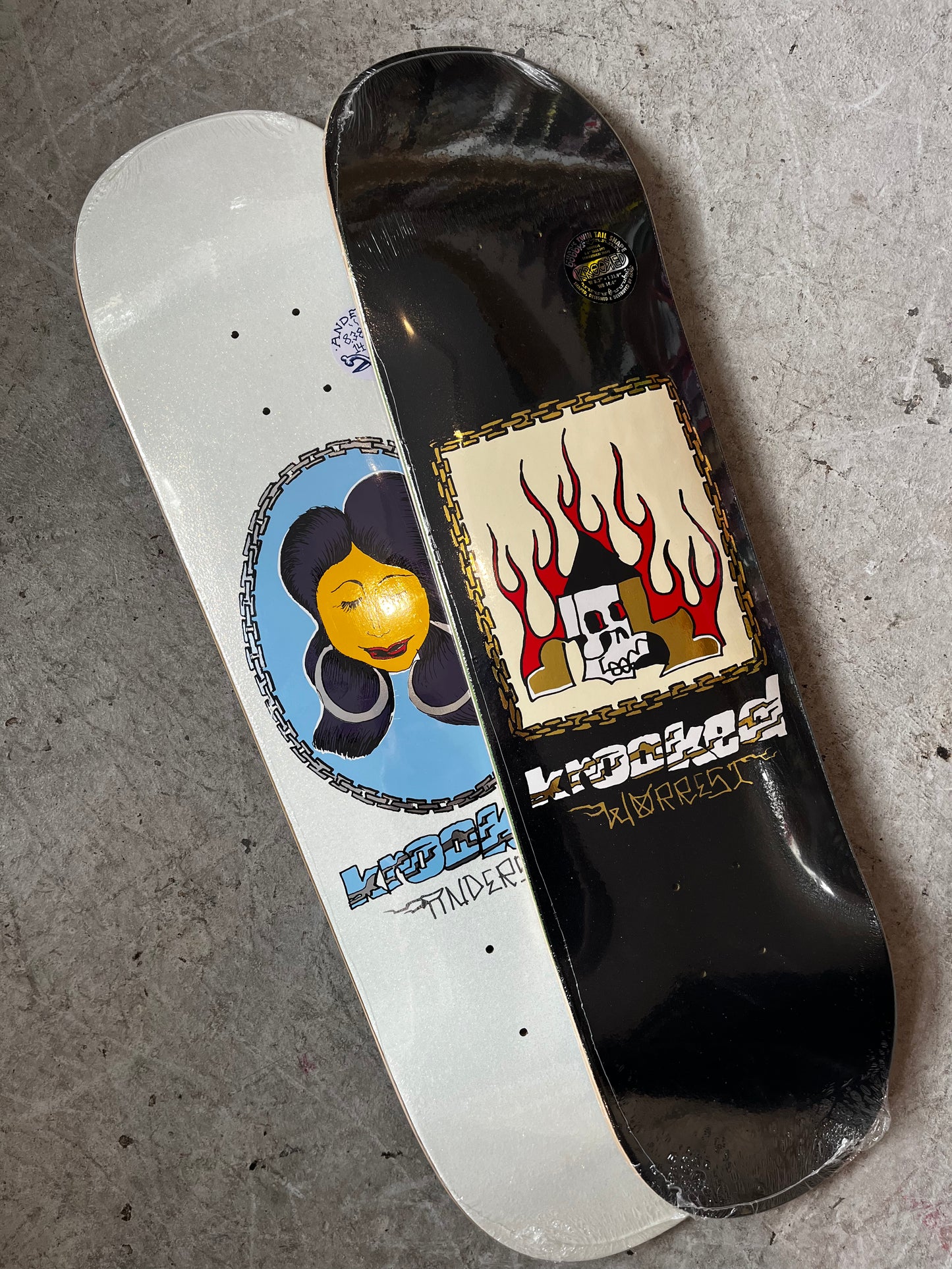 Chain Frame Collection