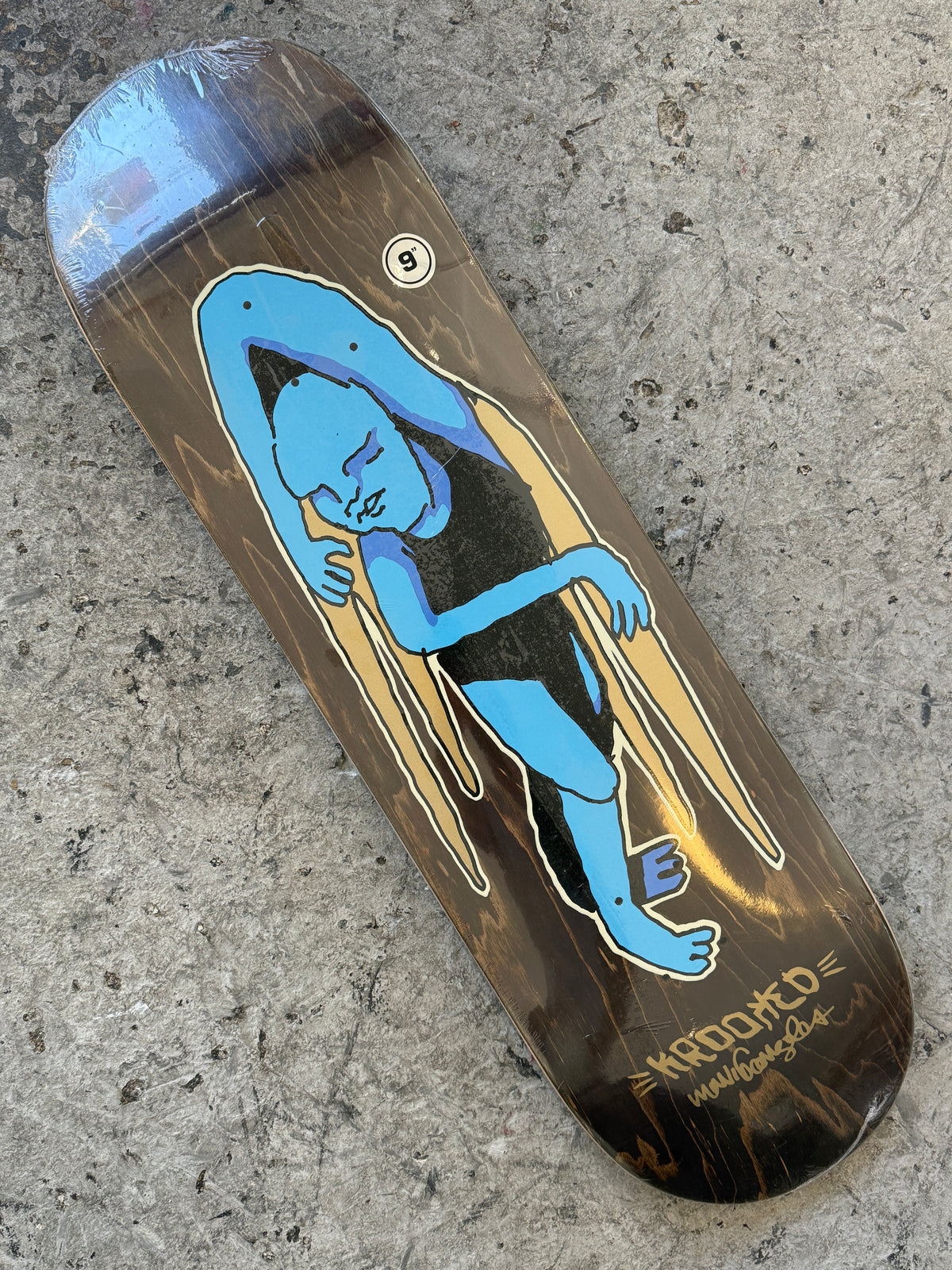 Gonz Lay Lying