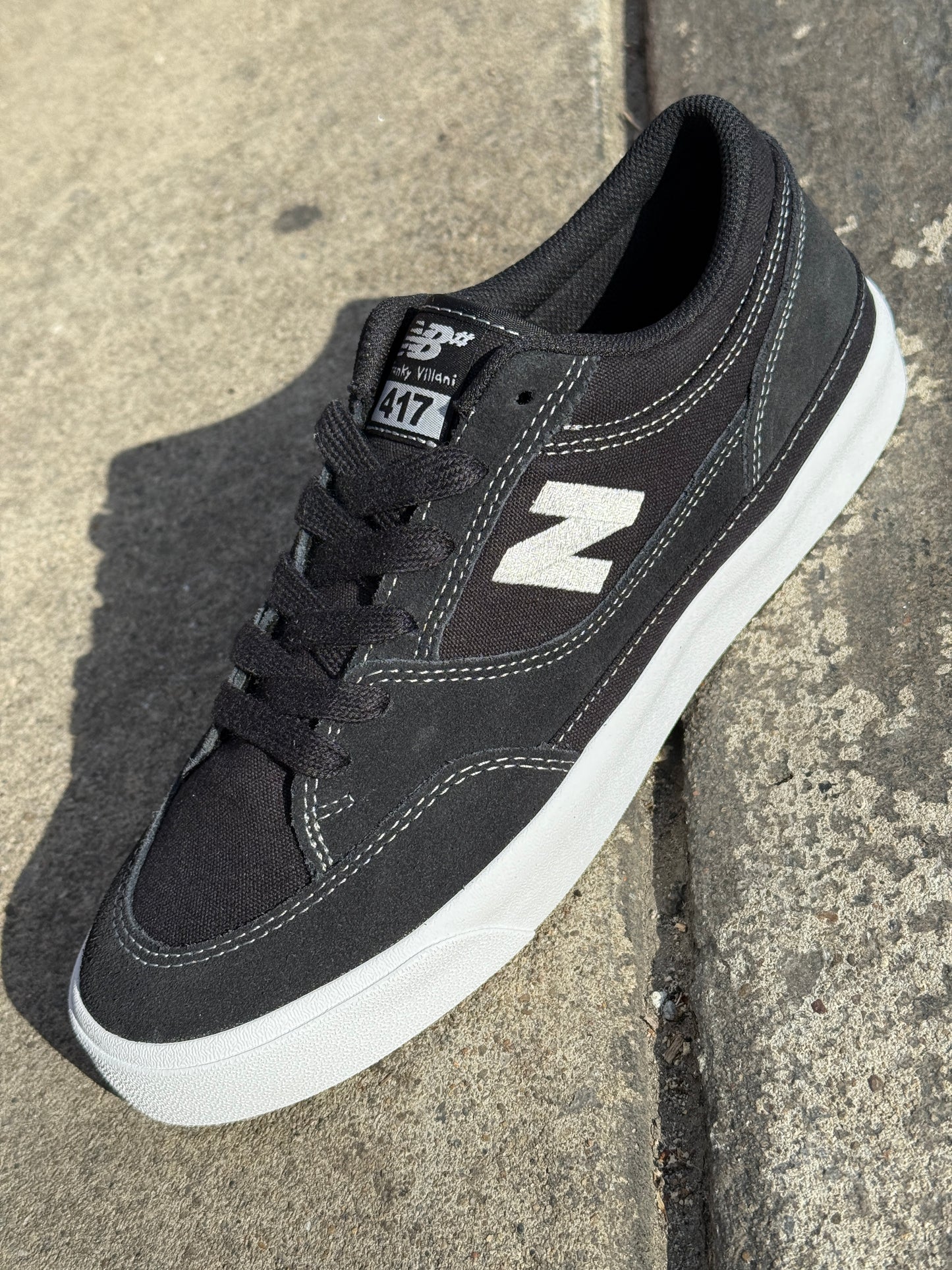 NB417 Villani Low (Black/White)