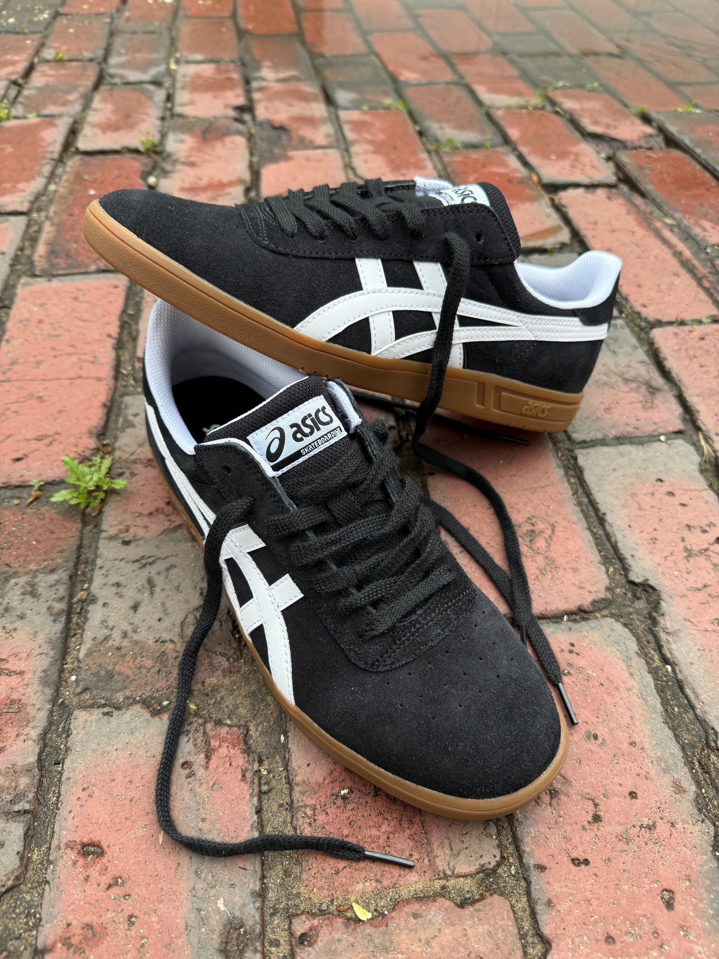 Gel-Vickka Pro (Black/Gum)