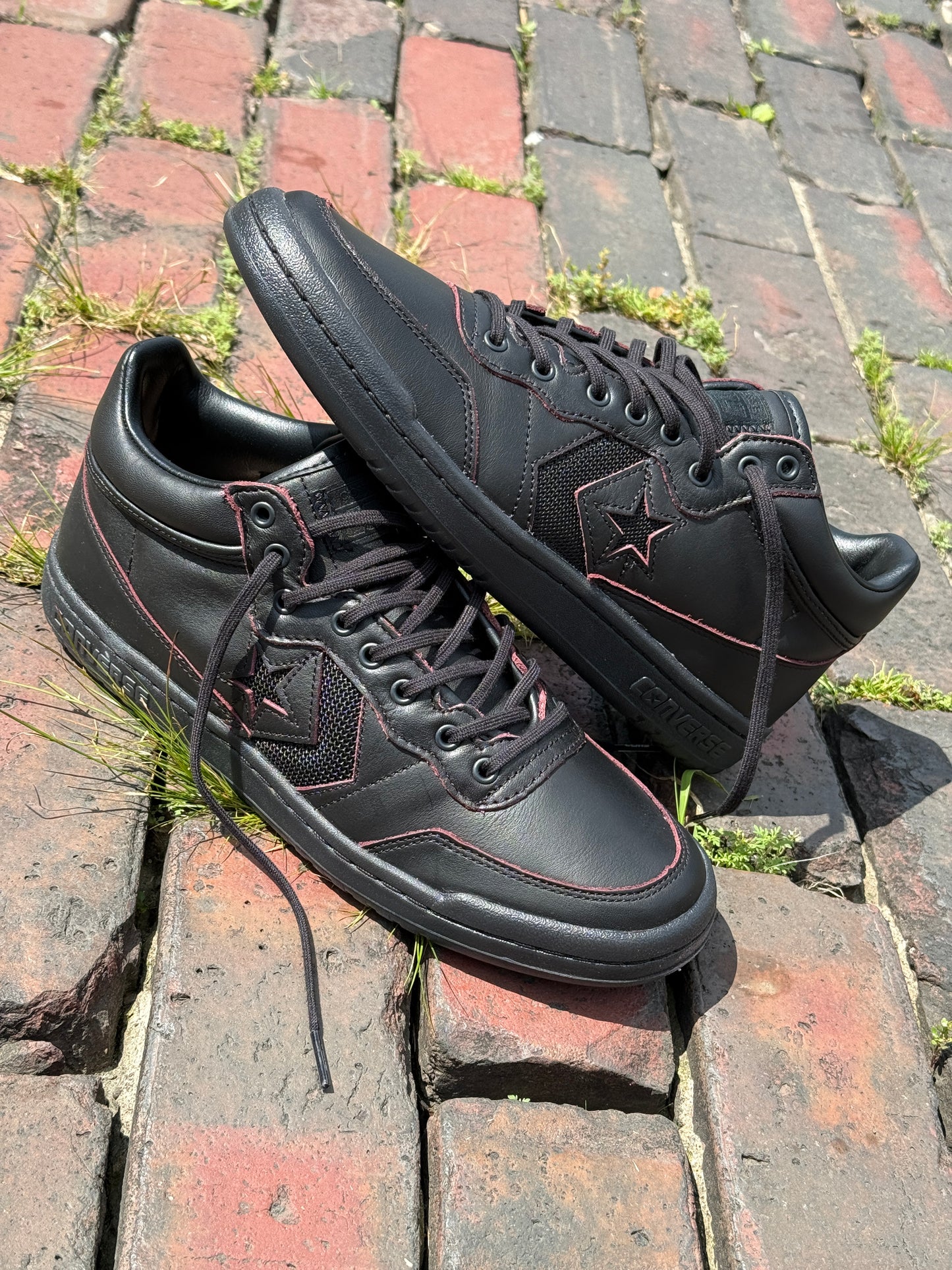 Fastbreak Pro Mid (Black/Black)