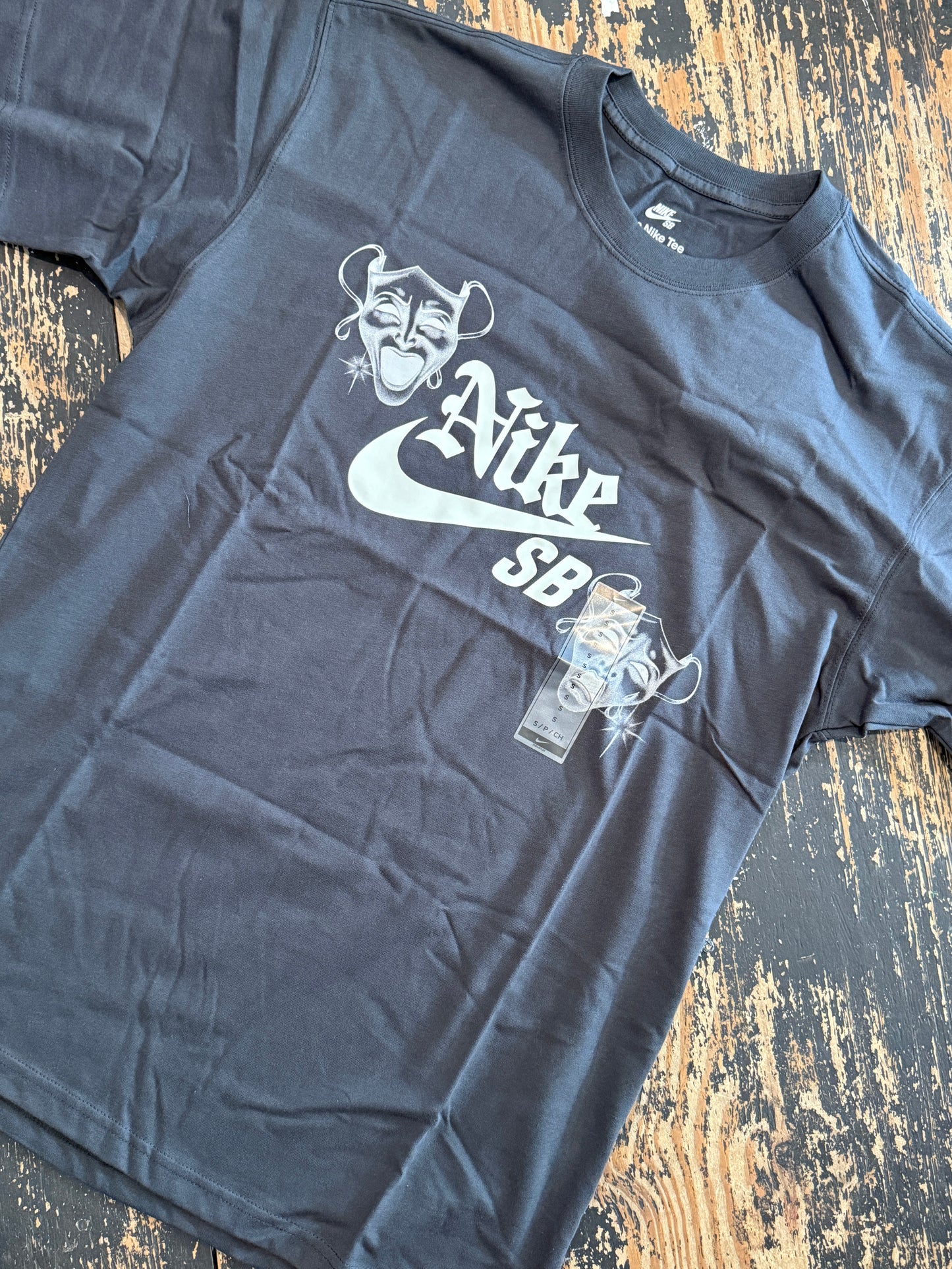 Hayley SB Tee (Charcoal)
