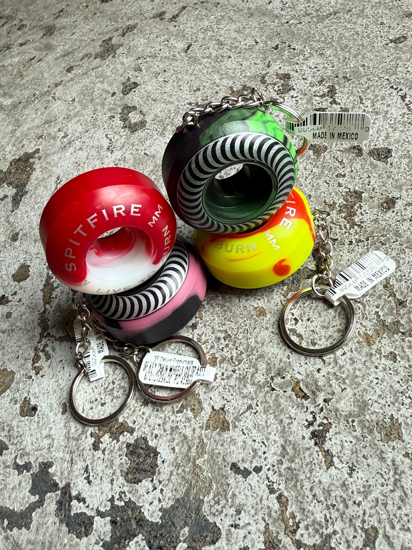 Classic Swirl Key Chain