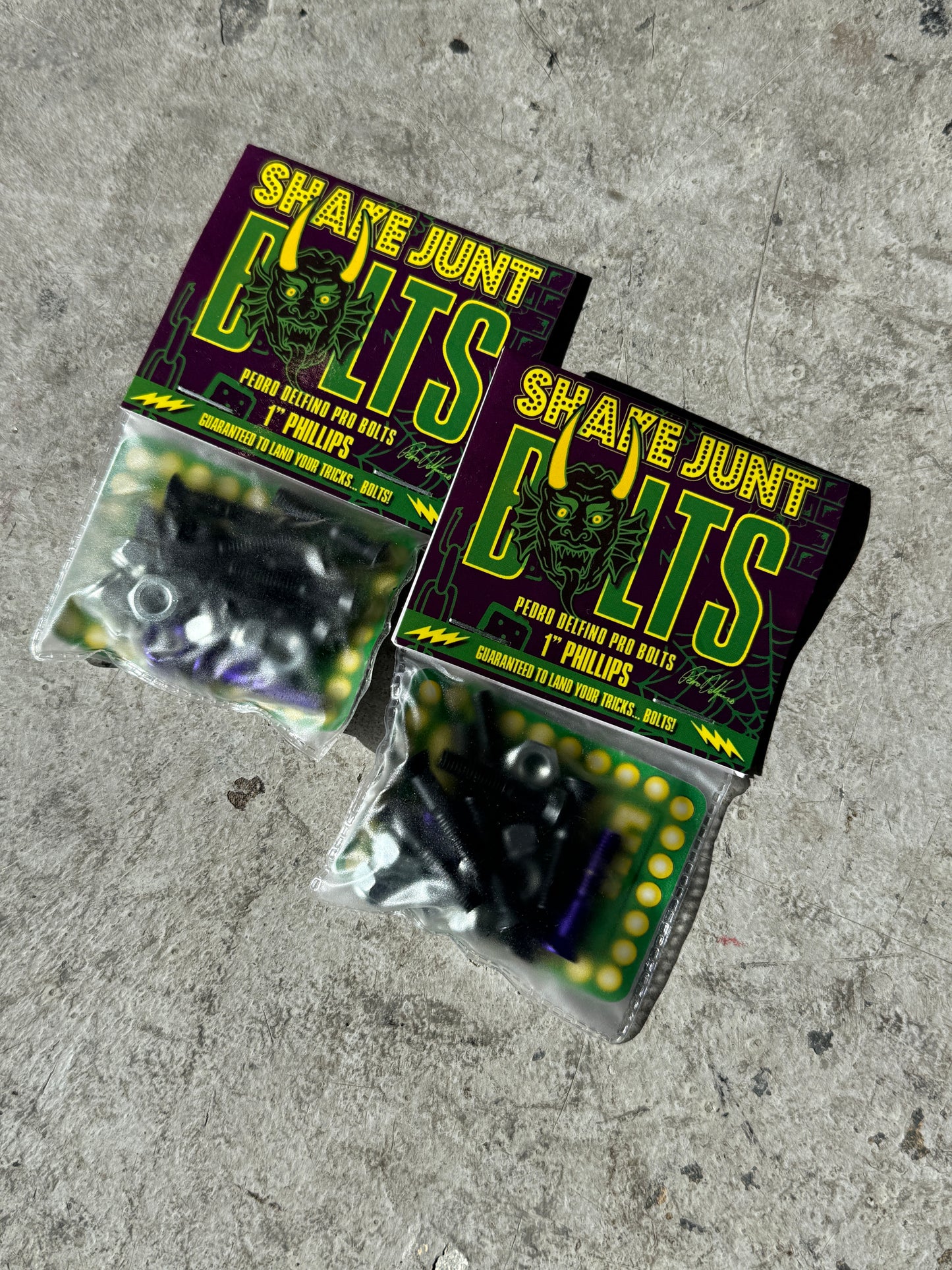 Pedro Delfino Pro Bolts
