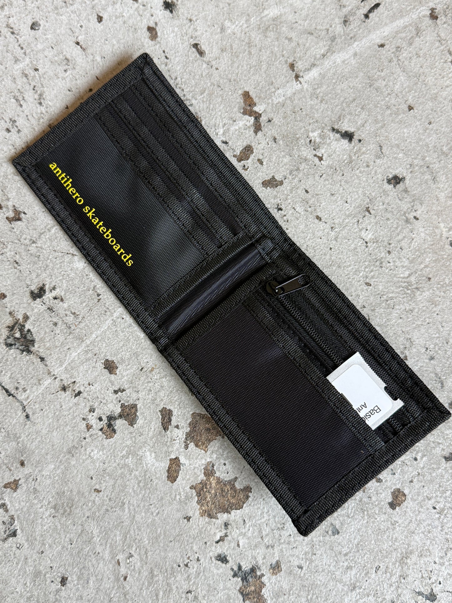 Basic Eagle Bifold Wallet
