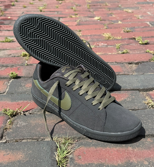 Tennis Classic (Deep Pewter/Medium Olive)