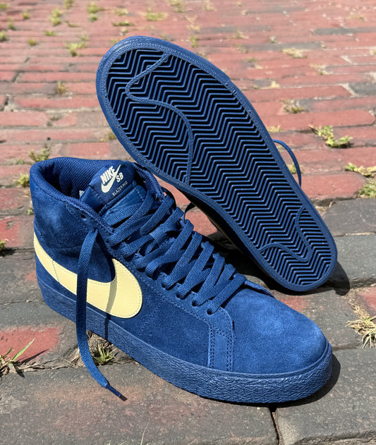 Blazer Mid (Costal Blue/Pale Yellow)
