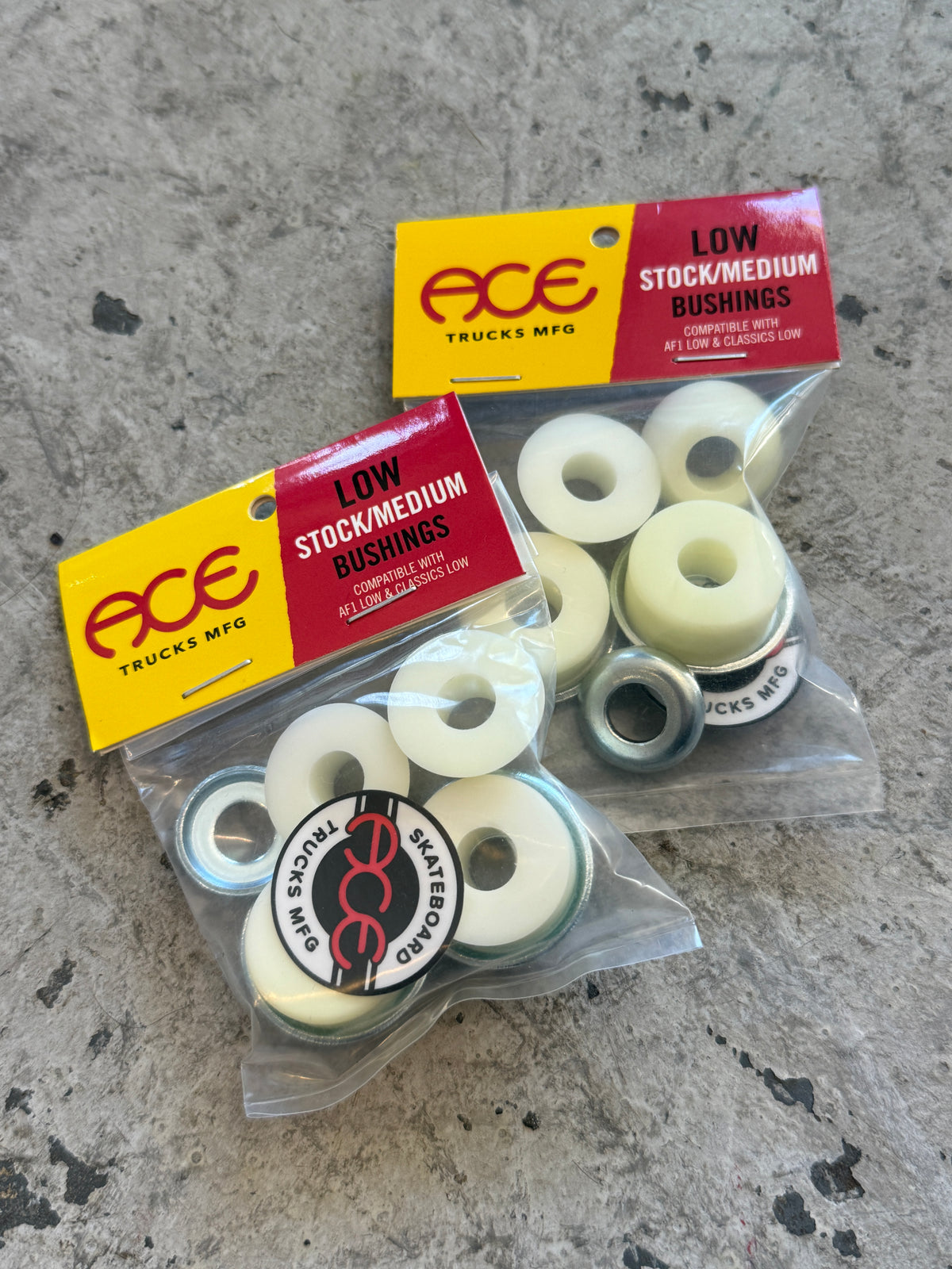 Bushing Set (White)
