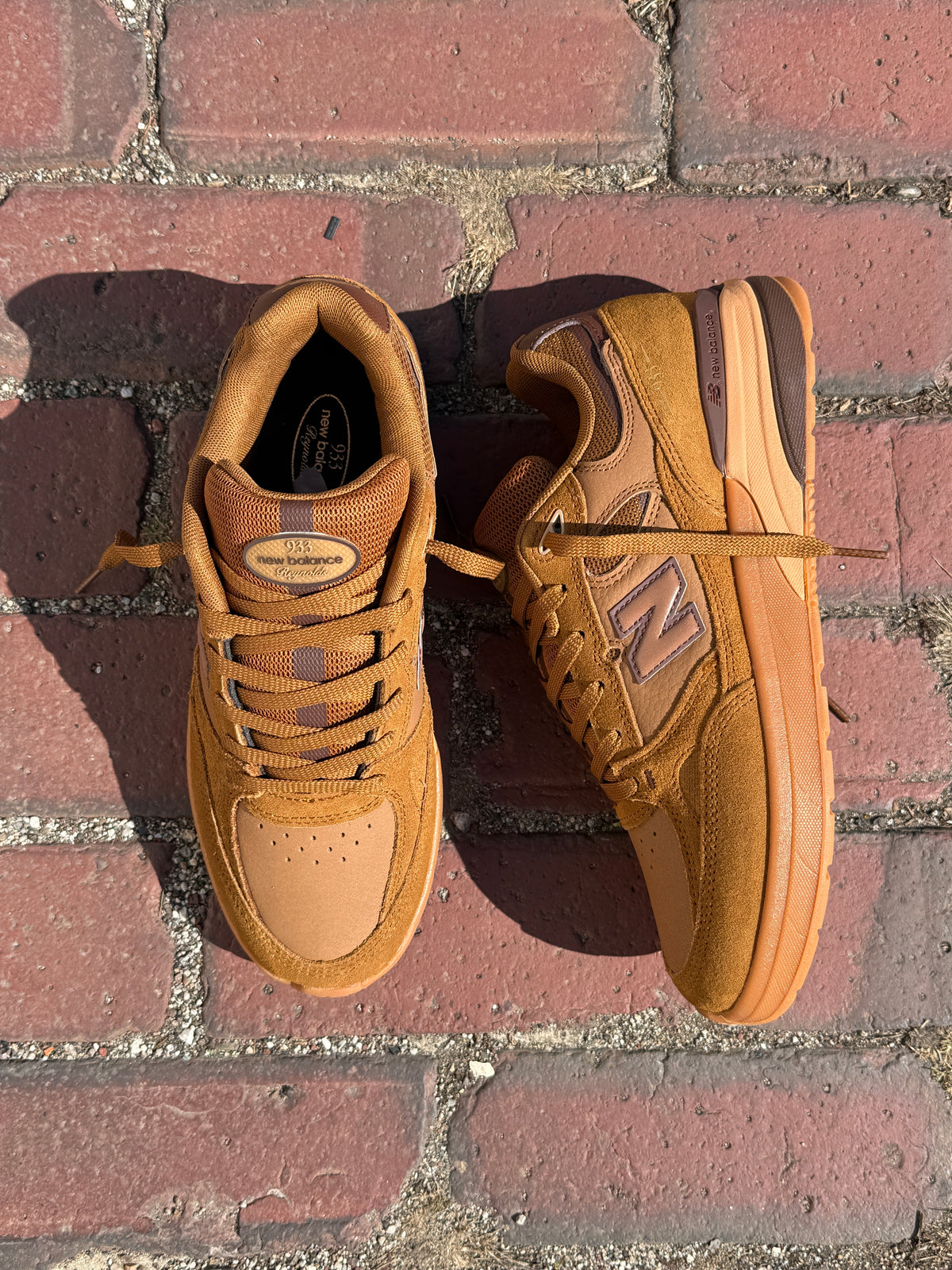 Reynolds 933 (Brown/Brown)