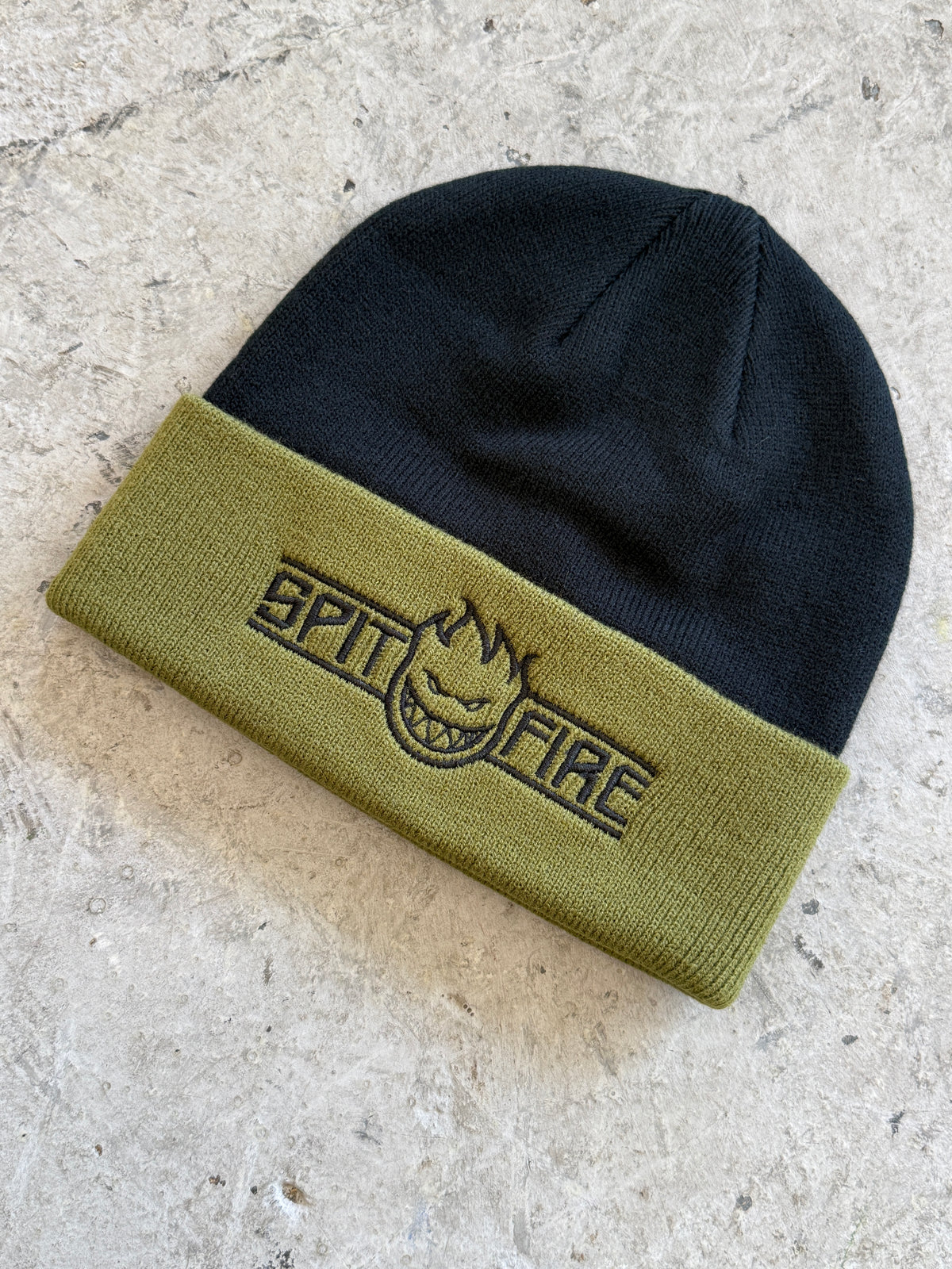 Bighead Spellout Cuff Beanie