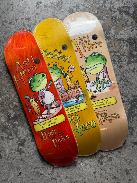 Roach & Toad Series