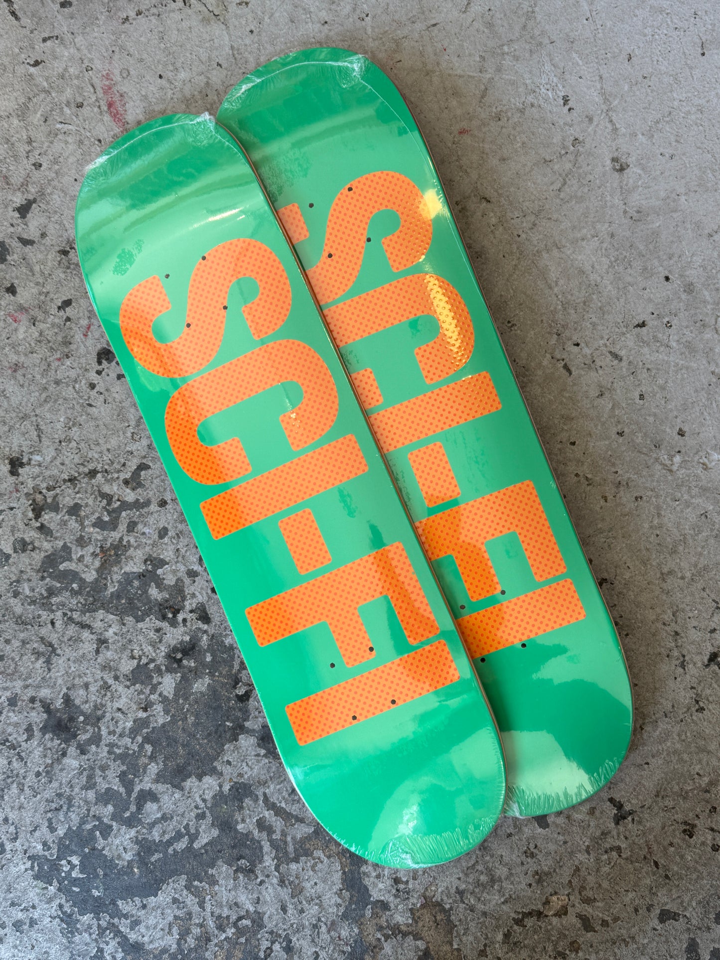 High Gloss Big Logo