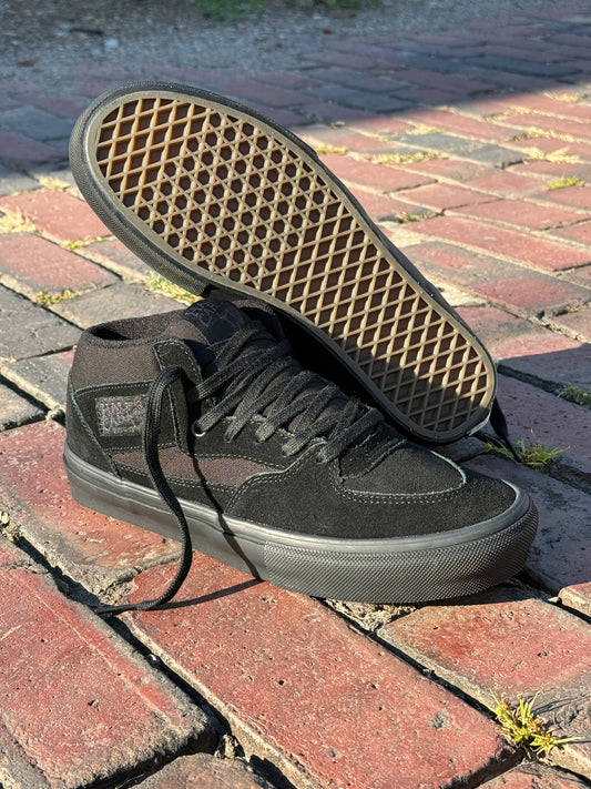 Half Cab Pro (Black/Black)