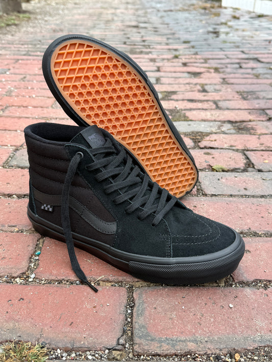Sk8-Hi (Black/Black)