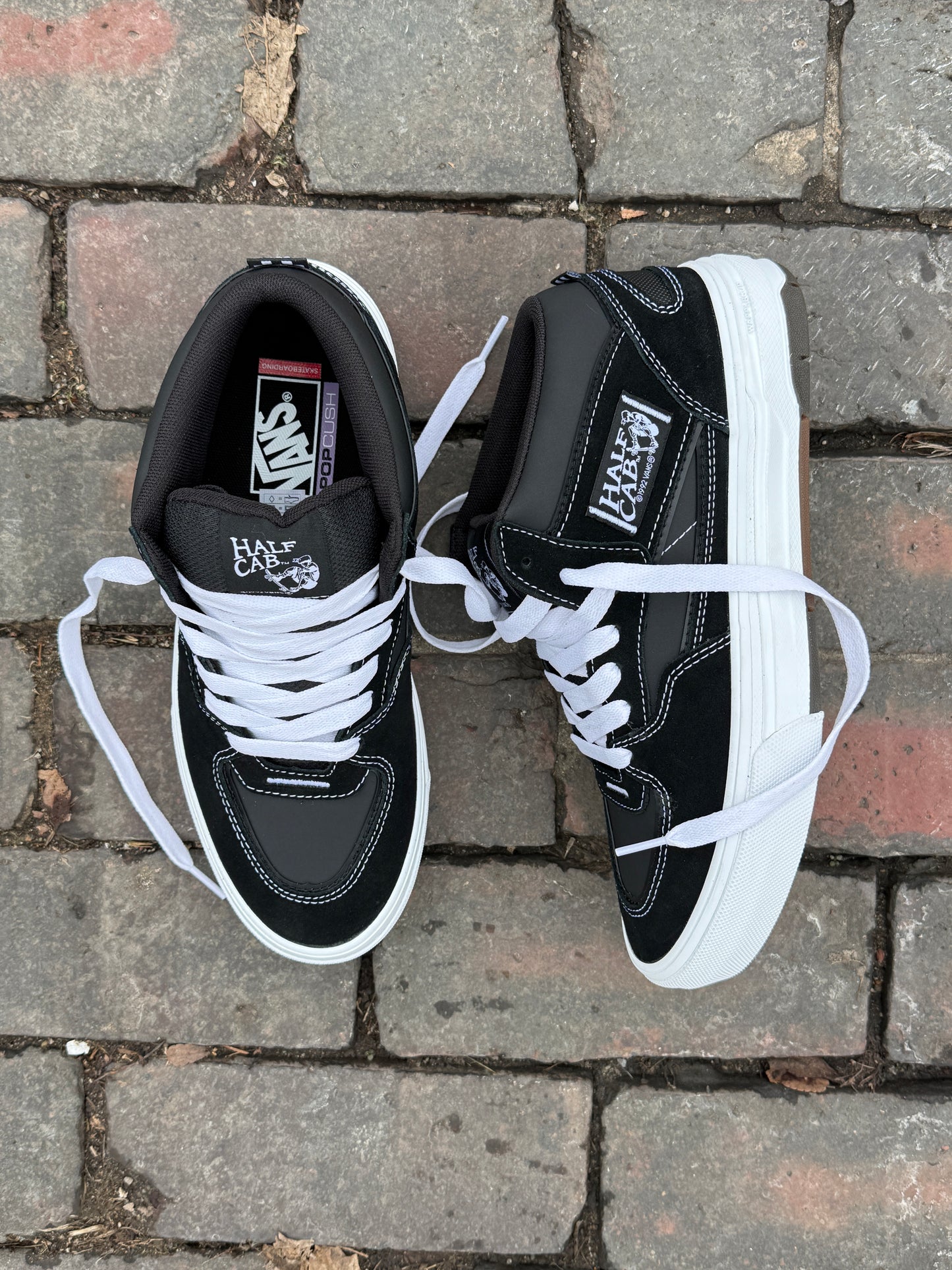 Half Cab Wafflecup (Black/White)